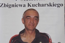 Tomasz Siudek /”- 45″/ i Tomasz Malinowski /”+ 45″/ zwyciężyli w V Memoriale Zbyszka Kucharskiego – podczas X Festiwalu tenisa stołowego w Żukowie